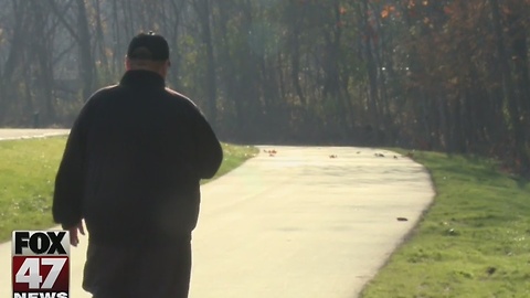 Man walks 50 miles to feed hungry