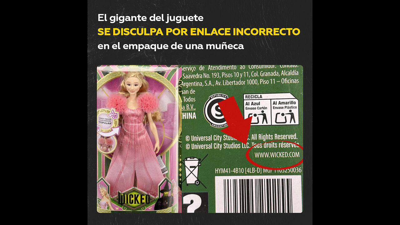 Mattel se disculpa tras aparecer por error una página pornográfica en las cajas de la muñeca Wicked