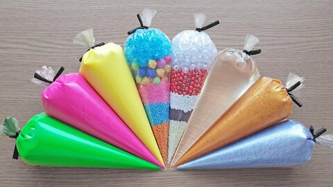 Making Crunchy Slime with Piping Bags #159