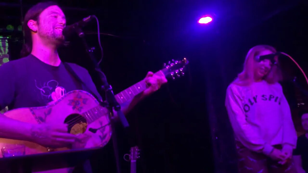 Aaron Raitiere w/Ashley Monroe - Tell Me Something True (Basement Nashville)