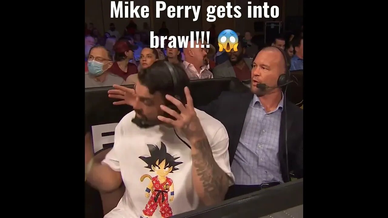 Mike Perry gets into brawl against Julian Lane! 😱 #UFC #Shorts