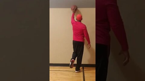 Nice way to work Single Leg Balance while working on your handles