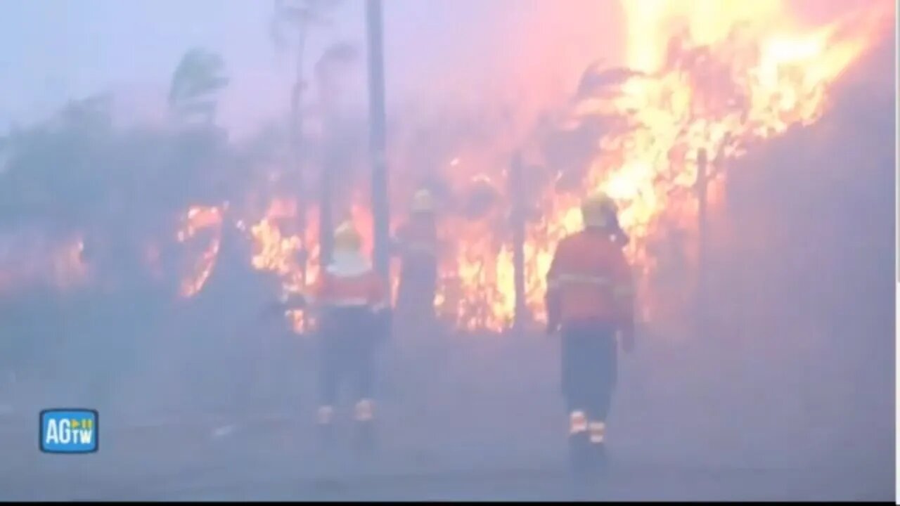 GRANDE INCENDIO A ROMA 9 07 2022-Big Fire at Rome, Italy today 9th of July 2022