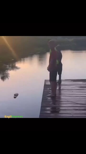 Bro just casually pushed his brother‼️