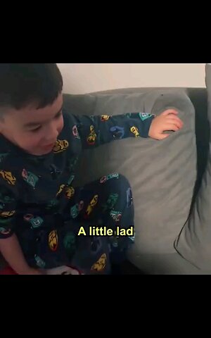 FUNNY ELF ON THE SHELF