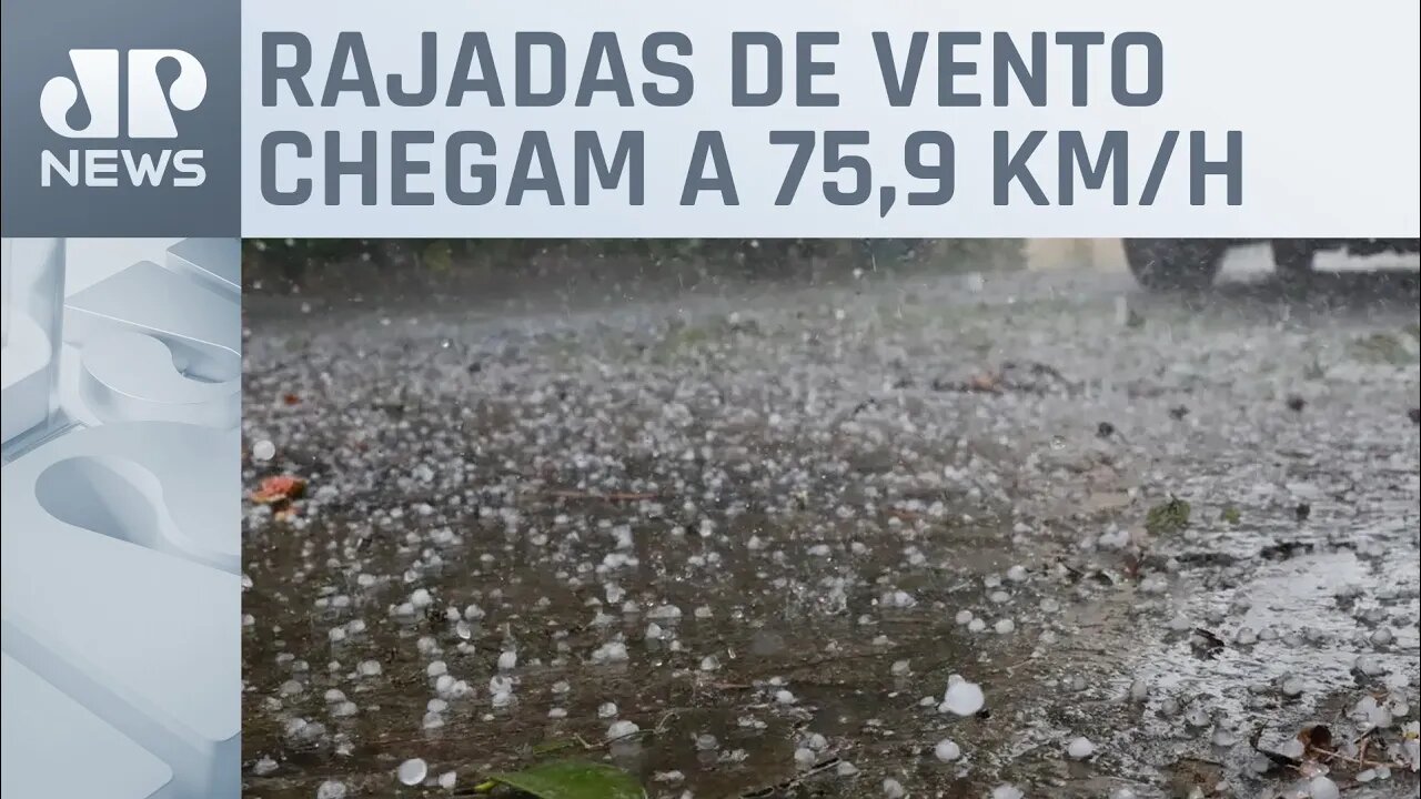 Forte chuva com granizo atinge o Rio de Janeiro