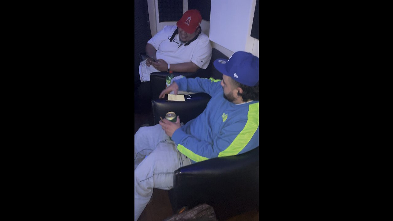 *STUDIO SESSION* Monterey, Ca. Feat. APLOOK , Cali Bear , BIGS, HankMixedIt