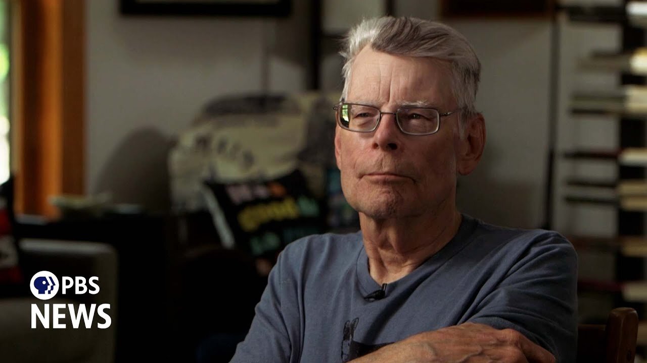 WATCH: 8 books and TV shows Stephen King recommends