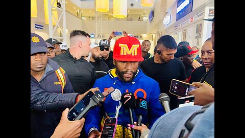 Retired US boxer, Floyd Mayweather lands at Lanseria International Airport