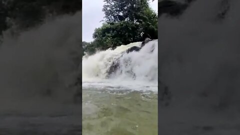 Beautiful view 💦 #waterfall #short
