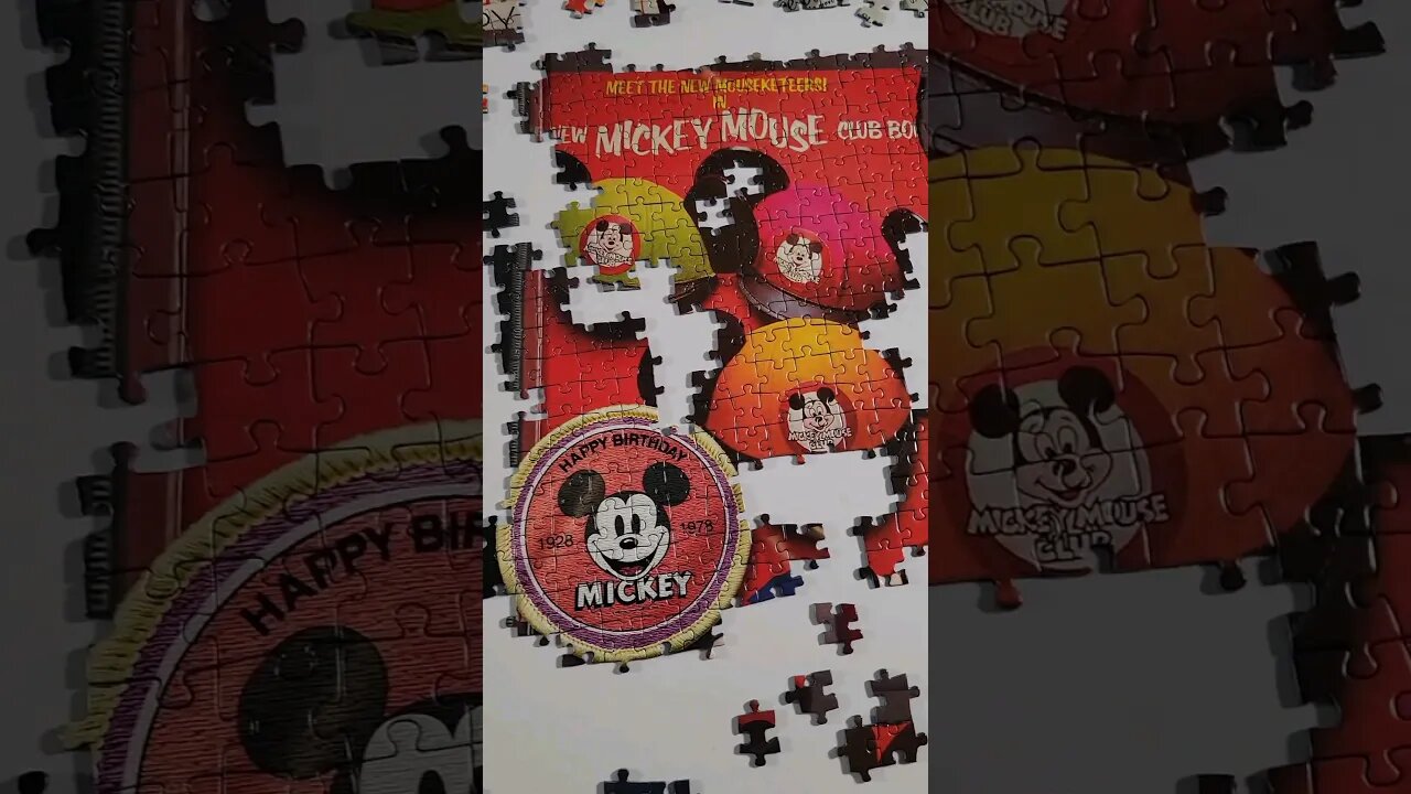 Progress Mickey Magic Part 5 of 40000 pieces! #puzzle #disney #mickeymouse #shorts #ravensburger