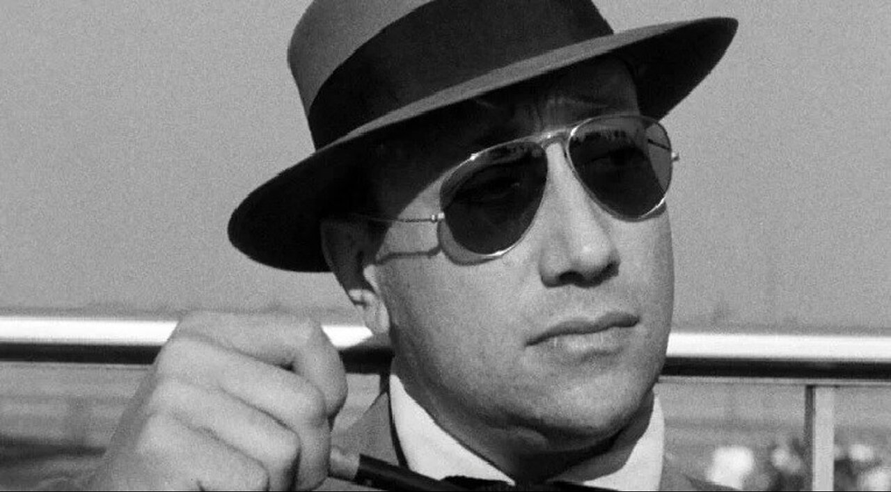 Jean-Pierre Melville at "L'invité du Dimanche" (The Sunday Invitation - 1969)