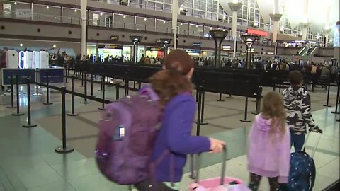 Traveling for Thanksgiving? DIA anticipates crowds near pre-pandemic levels