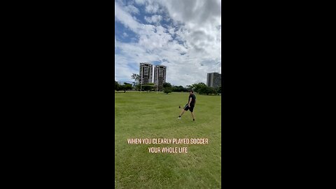 Costa Rican kicking field goals