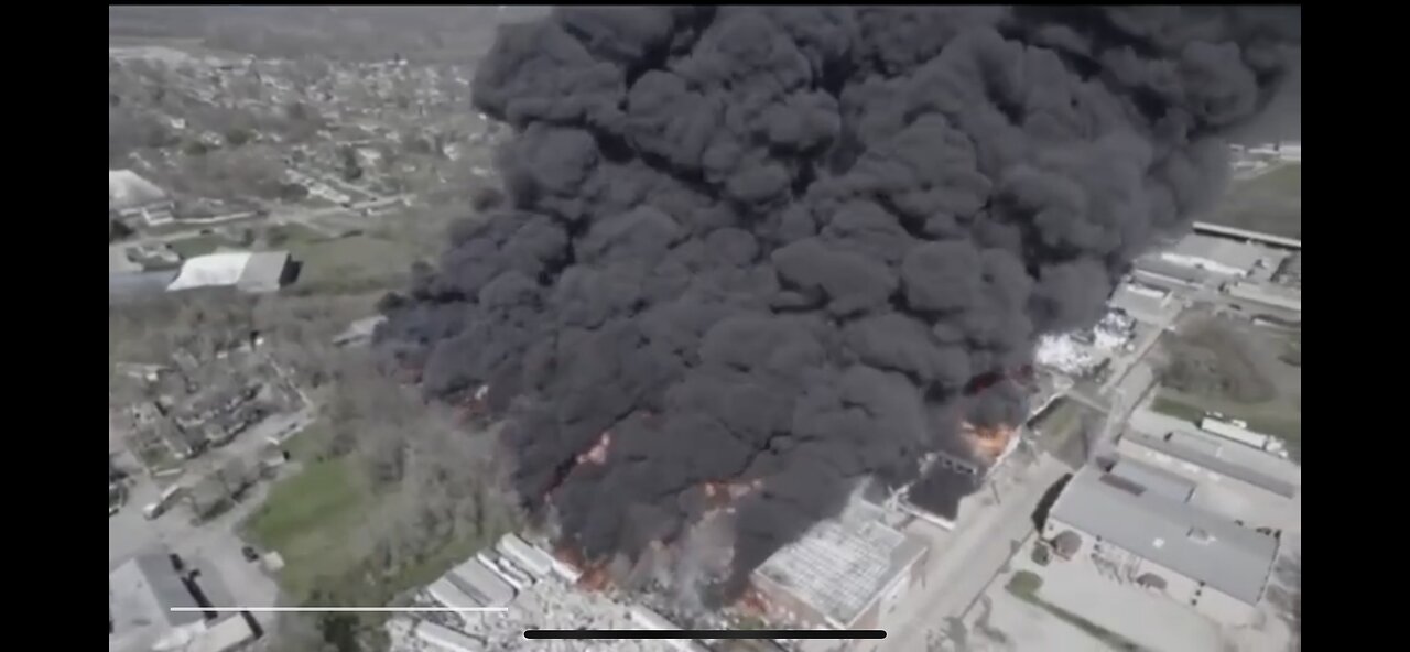 MASSIVE PLASTICS RECYCLING FIRE - RICHMOND INDIANA 04/11/23