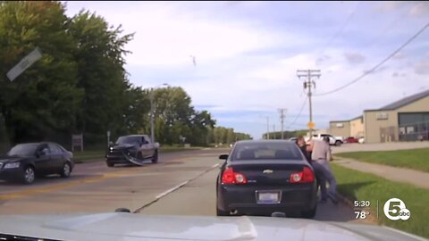 Four civilians help Willoughby officer detain irate man after traffic stop