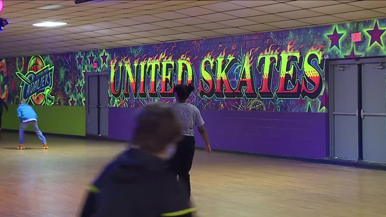 First responders takes community policing to the skate rink