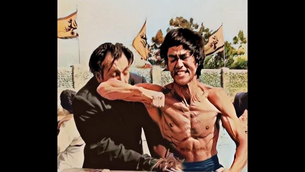 Cross kick Studio Films Bruce Lee Enter the Dragon