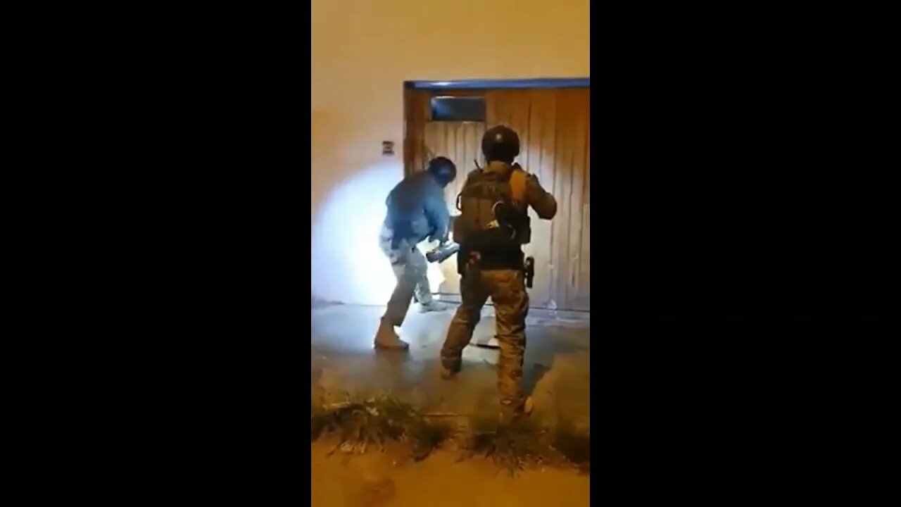 Swat Raid Cartel Mansion