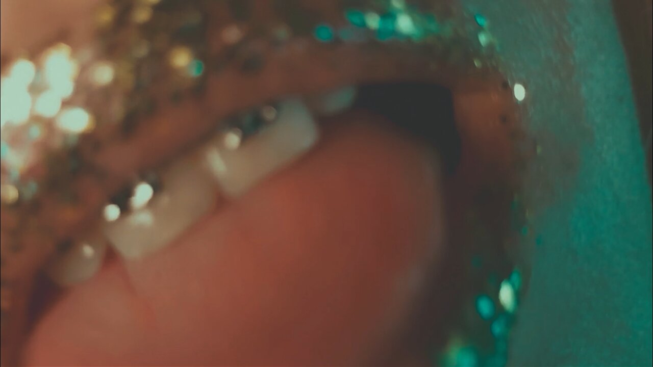 asmr glitter lens licking