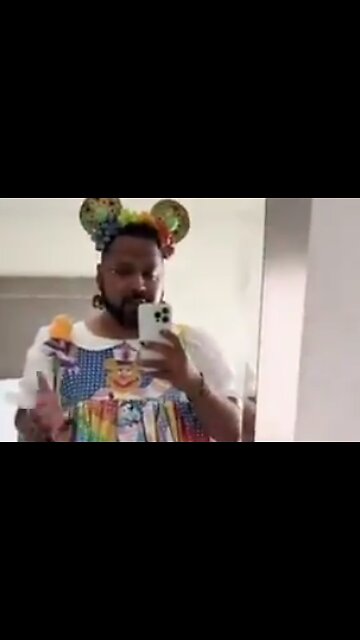 FREAK MENTAL PATIENT