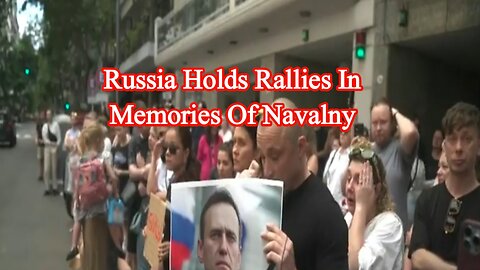 Demonstrators across Russia hold rallies in memory of Navalny