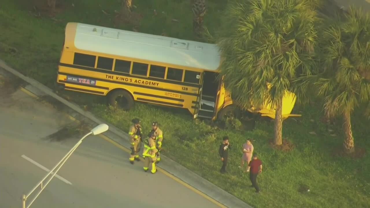 Chopper 5 video of King's Academy school bus crash in West Palm Beach