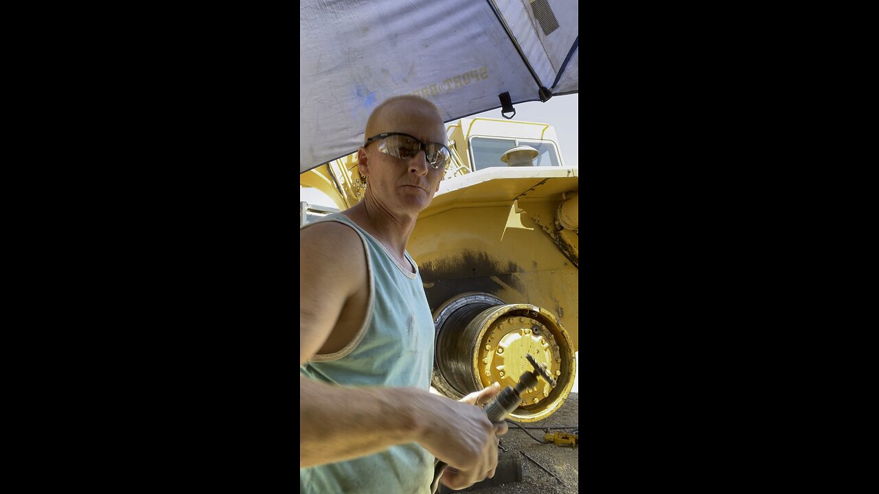 Cleaning the wells for the lock ring and O-ring