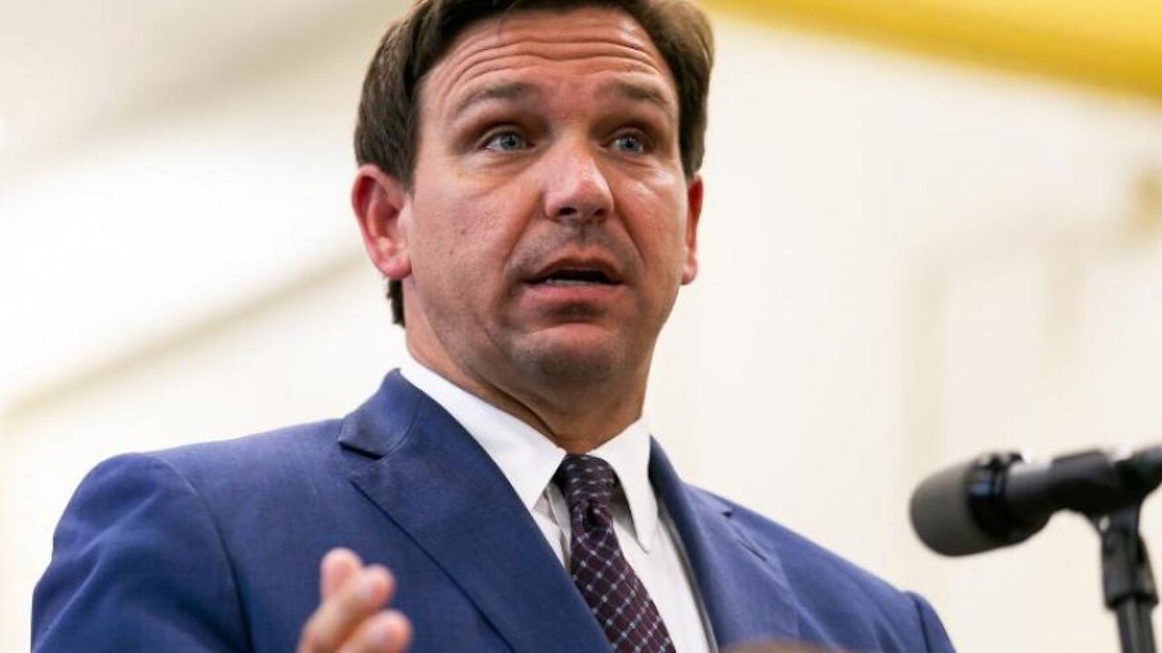 DeSantis & Republicanos de Florida Le Toman El Pelo a Cubanos