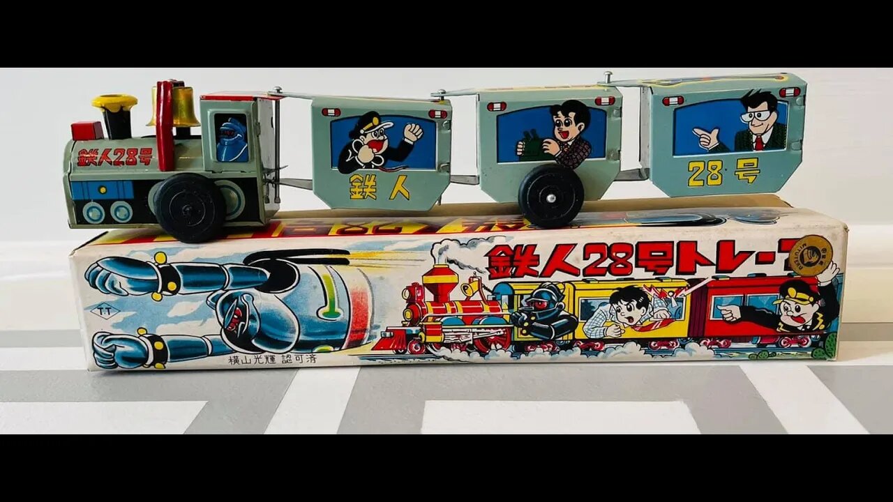 Tetsujin 28 Zig Zag Train packs a huge litho punch in a small package!