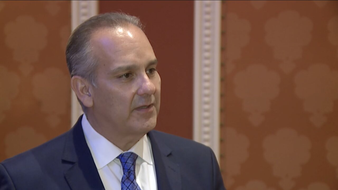 CCSD superintendent considered for position in Florida, says he will stay