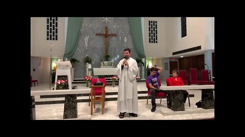 Mes del rosario. Padre Luis Toro.