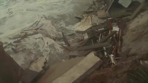 Nicole leaves Florida with more to clean up