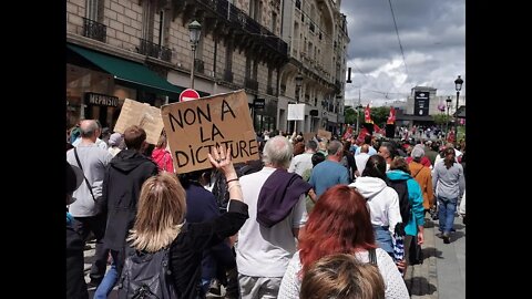 ORLÉANS 07/08/2021 - Manifestation pour la LIBERTÉ