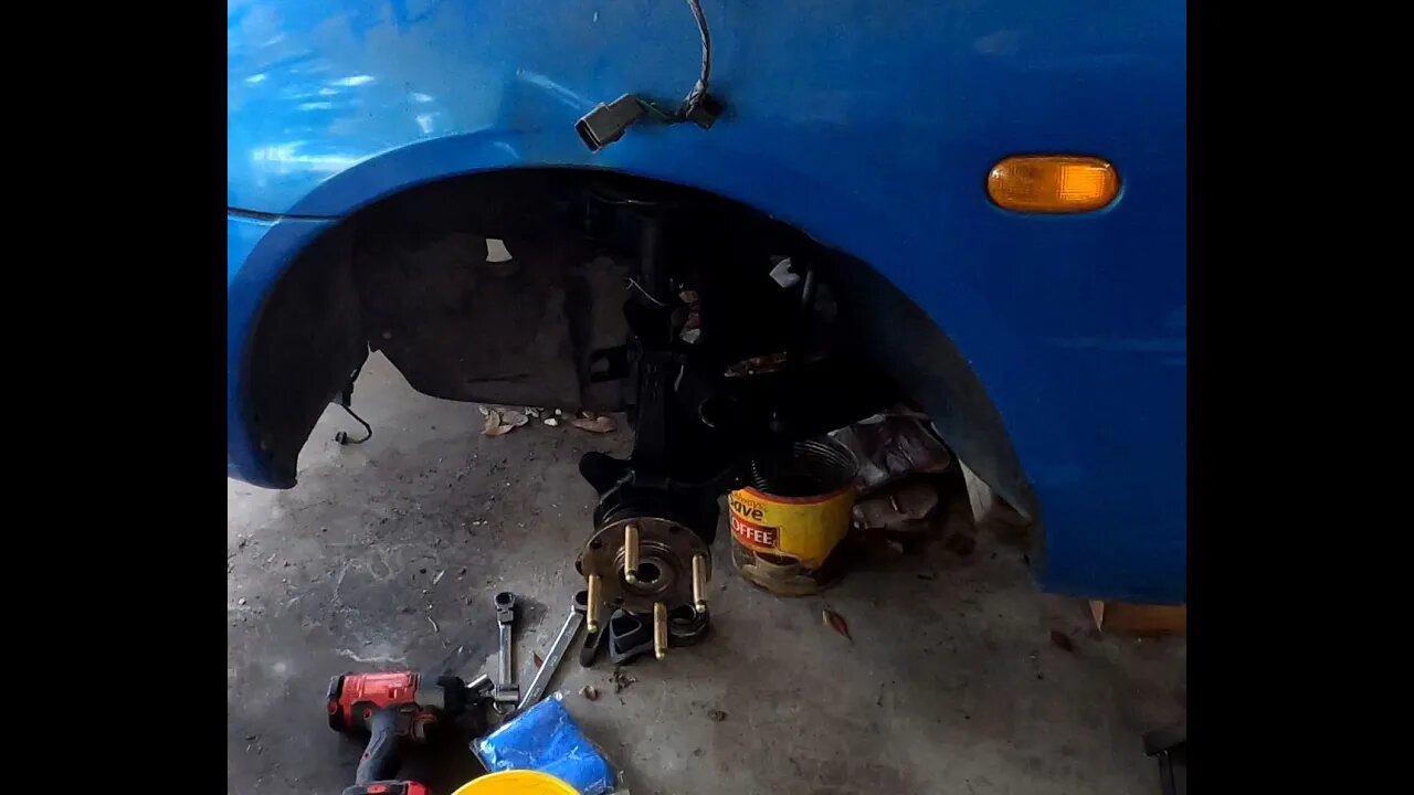 94 Mitsubishi Mirage ES Coupe (Ole Blue) Suspension Assembly Part 2