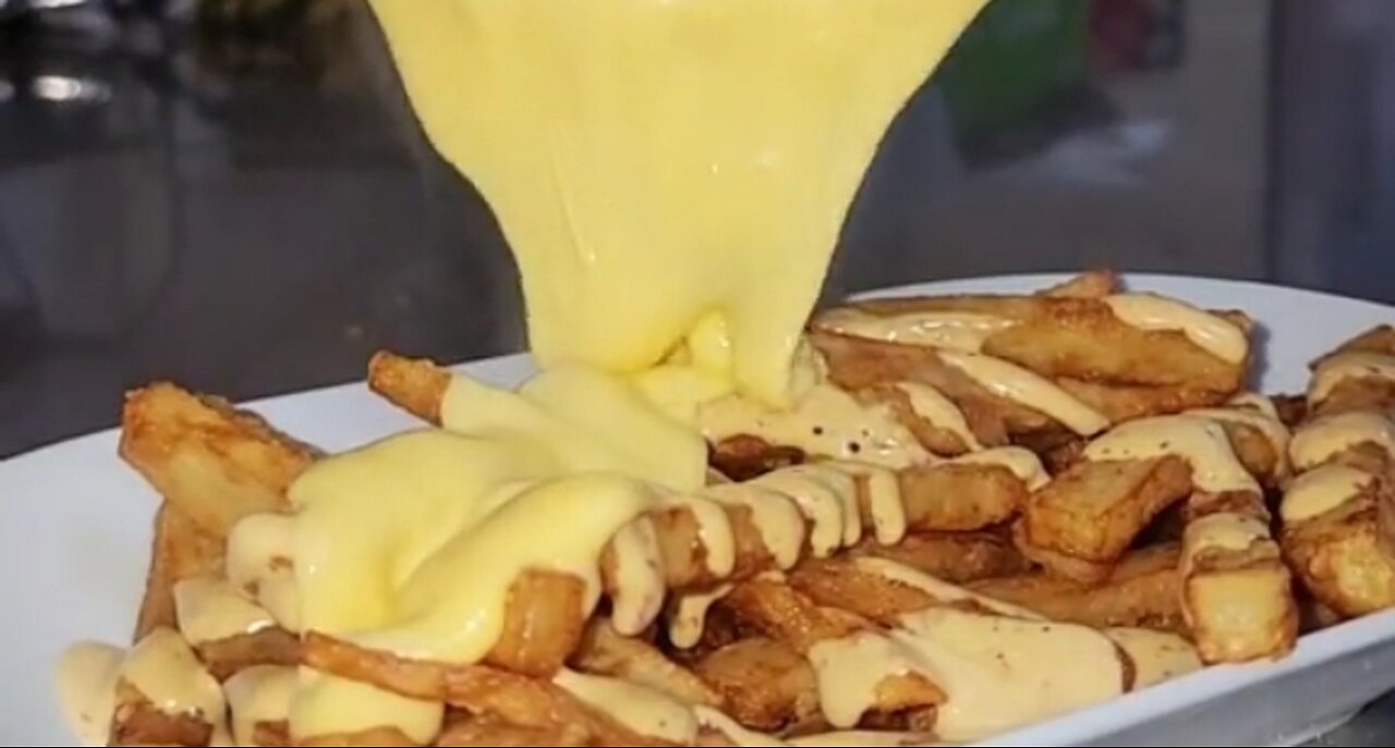 Loaded fries. French fries. Cheken fries