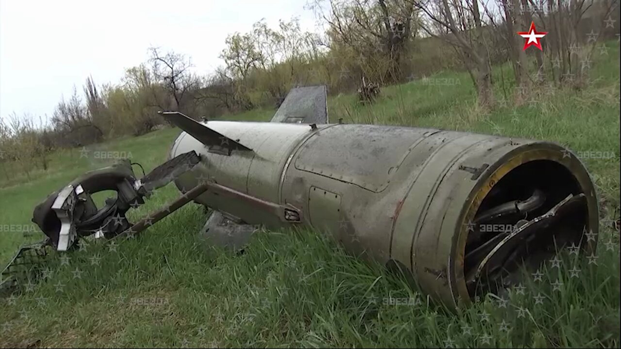 Ukrainian Tochka-U missile(s) with cluster munitions targeting a Russian field hospital shot down