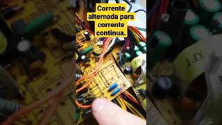 Veja como a corrente alternada é transformada em corrente continua.