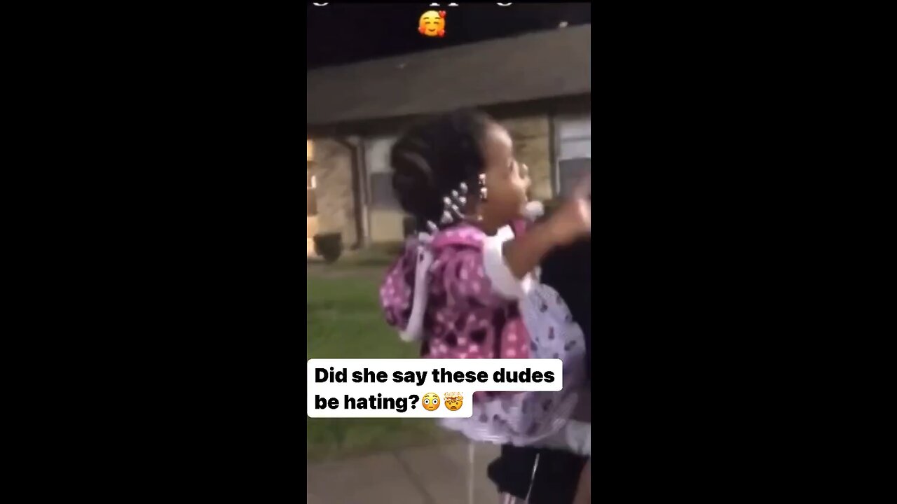 Little Girl RAP 😍❤️ 🔥 🔥🔥🔥 Rate from 1-10 and comment blow 👇🏽👇🏽👇🏽
