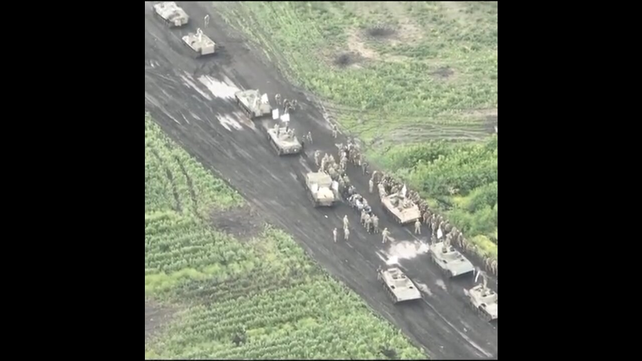 Ukrainian troops surrendering before a counteroffensive vs Russia 🇷🇺