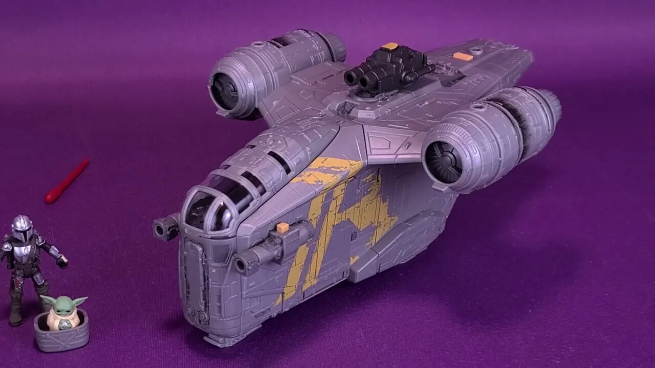 Hasbro Star Wars Mission Fleet Razorcrest Vehicle @The Review Spot