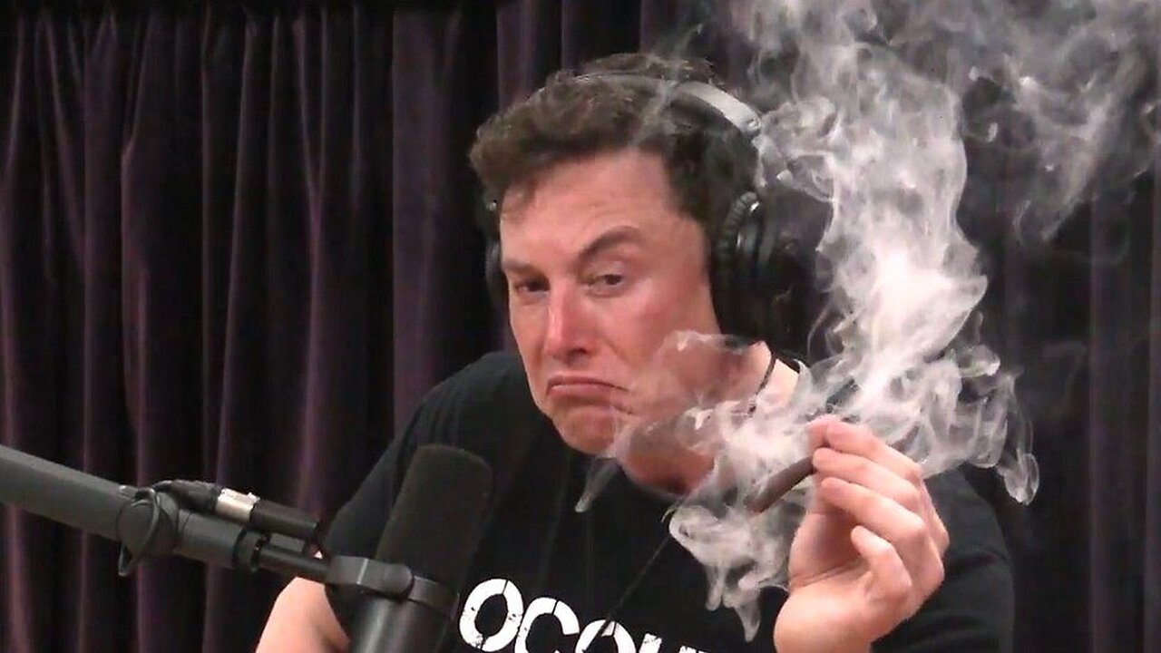 Tesla CEO Elon Musk Smokes Weed During Joe Rogan Podcast Interview | Velshi & Ruhle | MSNBC