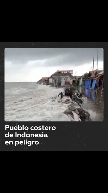 Pueblo costero en Indonesia es amenazado por la marea alta