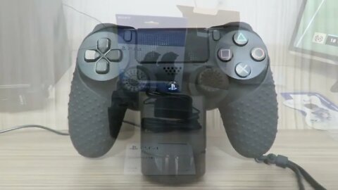 3º DualShock 4 Charging Station - Oficial Sony - Play-Asia