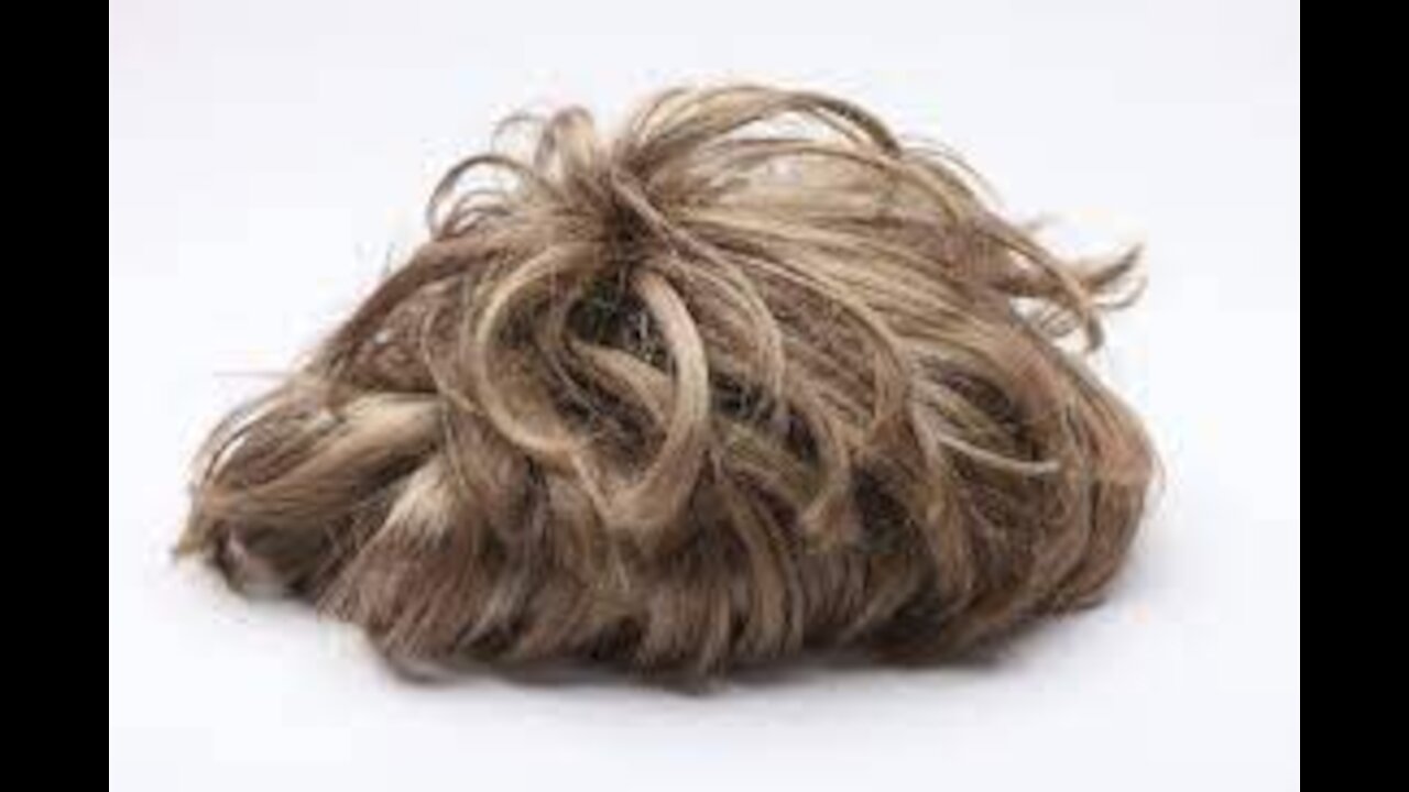 Police claim a man tried to conceal $34,000 worth of cocaine under his toupee.