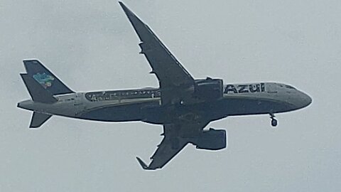 Airbus A320NEO PR-YRW coming from São Paulo to Fortaleza