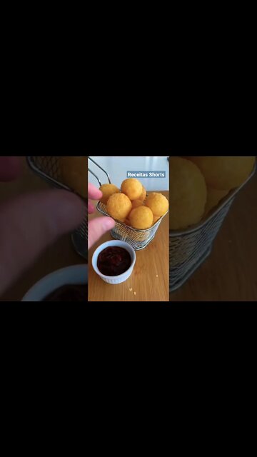 BOLINHA DE QUEIJO COM 3 INGREDIENTES 😱❤️ | Receitas #Shorts