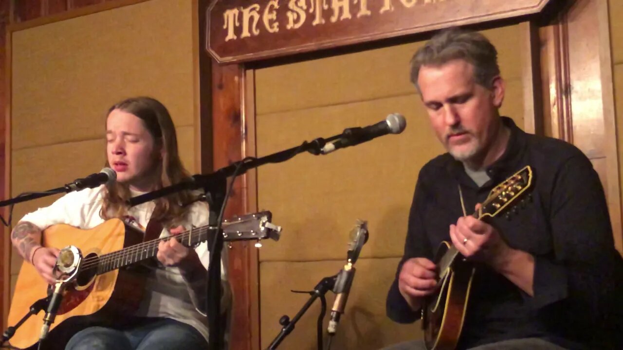 Billy Strings & Bryan Sutton - Letter Edged In Black (Station Inn)