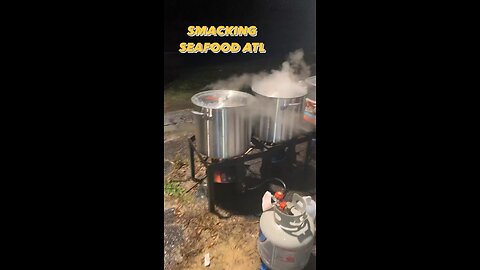 SMACKING SEAFOOD