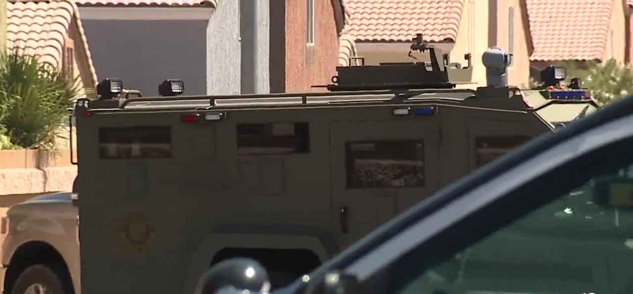 SWAT situation in Las Vegas neighborhood, suspect refused to exit house